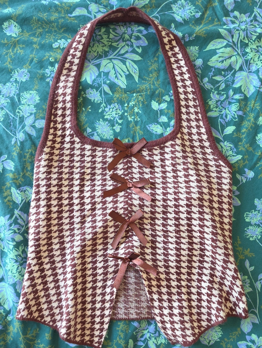 Women’s Houndstooth Halter Top with Ribbon Ties - Brown & Cream